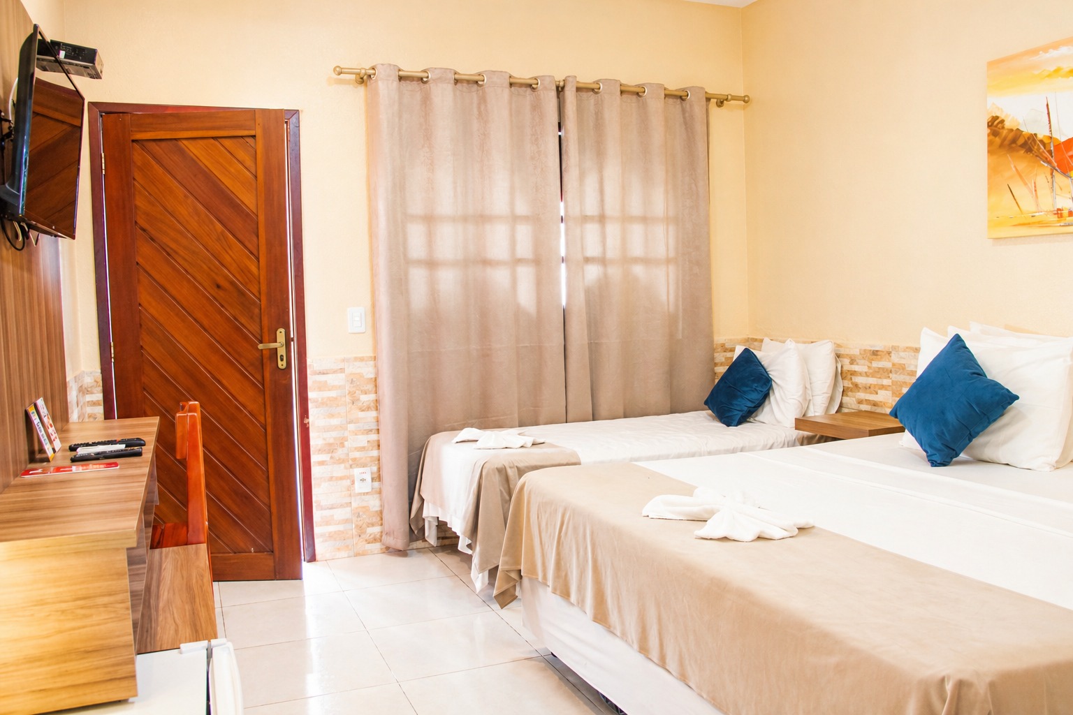 Standard Grande Mar Triplo Adaptado — Pousada Jagatá